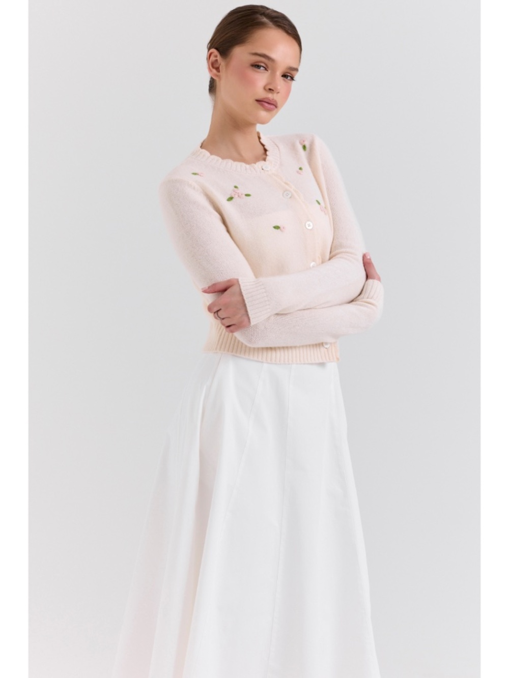 NEW House of CB Anjou 100% Wool Rose Embroidered Cardigan Small - Picture 14 of 17
